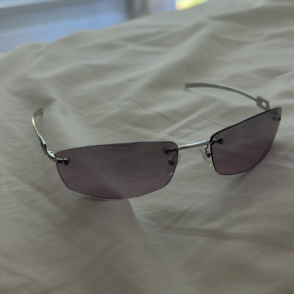 Gucci sunglasses, purple metal. In good condition